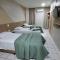 Hotel Romanville
