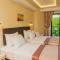 Grand Naki Hotel