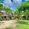 Road Garden Villa
