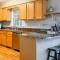 Asheville Cottage Retreat by AvantStay A Charm