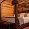 NEW BUILD Toccoa River Mist Riverfront Property w Hot Tub Firepit More