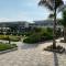 Iskele Courtyard Long Beach Apartment