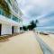 Sea Crest Hotel