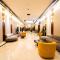 Grand Astoria Hotel