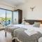 Single Fin Hotel & Lodge