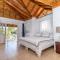 Villa Amore Jamaica - Between Montego Bay & Ochi Rios Includes Cook