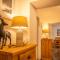 3 bed apt,central location, parking, garden, 6 pax