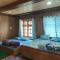 Himalayan lap homestay