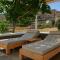 Dianas Luxury Suites