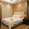 Brand New Large 2 Bedroom with Burj Khalifa view Mid Floor in Business Bay