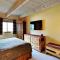 Timberline Condominiums 2 Bedroom Deluxe Unit A1D