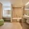 Momentum Hotel
