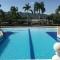 Casa con Piscina Privada y Jacuzzi