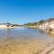 Bribie Breeze Family Retreat with Pool & BBQ