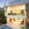 Absolute Beachfront Marcoola - Private Pool - Private Spa Bath - Games Absolute Beachfront Marcoola - Private Pool - Private Spa Bath - Games