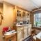 Apartment in Kruibeke near Wissekerke, cleaning included