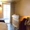 Spacious Holiday in Bièvre, cleaning included