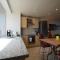 Rochehaut Hideaway with Tub, cleaning included