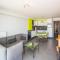 Apartment by Zeedijk with Spacious Terrace, cleaning included