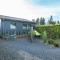 Bungalow with Spa in Wirtzfeld, cleaning included