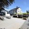 Group Villa with Pool & Sauna, cleaning included