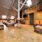 Group Retreat with Spa, cleaning included