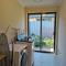 5 bd 2 bath stylish retreat close to beach and wineries in Christie Downs
