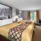 Super 8 by Wyndham Sun Prairie/Madison E