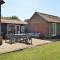 6 Bed in Wroxham 72652