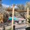 Hotel-Camping Takha Takha