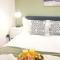 Stunning Brighton Seaside 2-Bedroom Townhouse with Patio, Sleeps 6