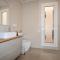 Apartamento moderno para 4 pers., WiFi, A.A., en el corazón de Castelló d'Empúries - ES-89-79