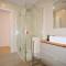 Apartamento moderno para 4 pers., WiFi, A.A., en el corazón de Castelló d'Empúries - ES-89-79