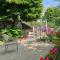 Garden & View