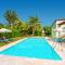 Villa Iriss by Villa Plus