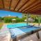 Villa Iriss by Villa Plus
