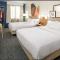 Spark by Hilton Glendive