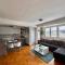Modern & Luxury