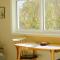 Kowhai Studio -private opposite golf course in central Wanaka