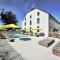 Fancy Holiday Home in Sainte-Cécile with Pool House & Indoor Pool