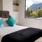 Apartamento moderno con balcón o terraza