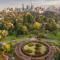 City Retreat With Skyline Views in Melbourne