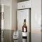 High level spacious Ocean View apt at Surfers