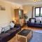4 Bedroom Detached Farmhouse Mountain Views