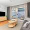 Press Play - Stylish Base in Darlinghurst Dining Hub