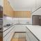 Press Play - Stylish Base in Darlinghurst Dining Hub