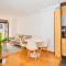 Premium Housing ,Parking Vigo
