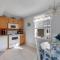 7203 Atlantic Ave, Unit 208