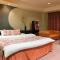 HOTEL CALM - Couples Hotel