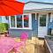 Dart Haven - cheerful holiday bungalow in Galmpton